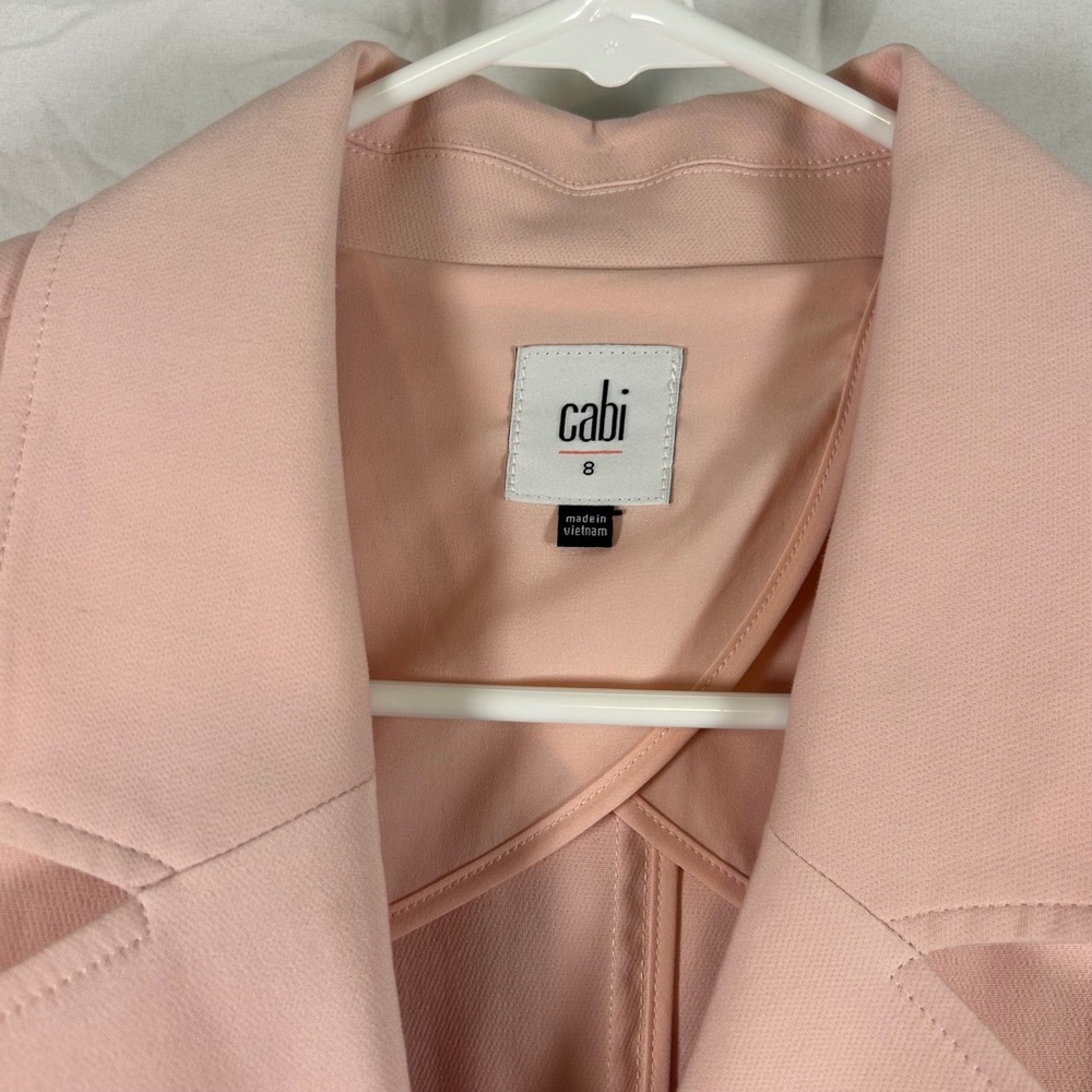 Cabi Pink Busy Blazer Style 5656 Pastel Three Button Structured Jacket Womens 8 - Picture 2 of 5